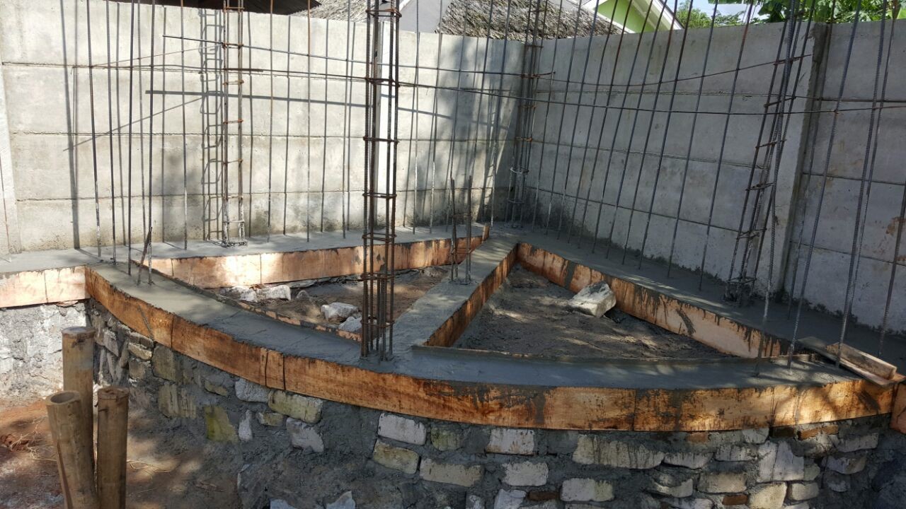 Construction of the Prayer House and Grotto of Mary in Solear